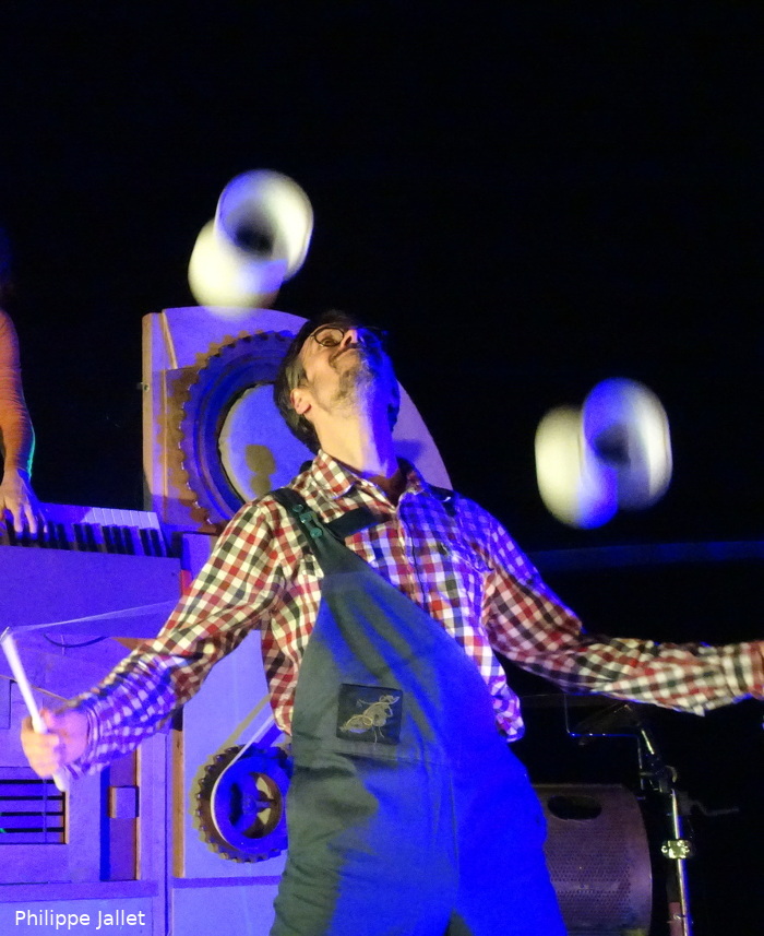 Au fond de la grange